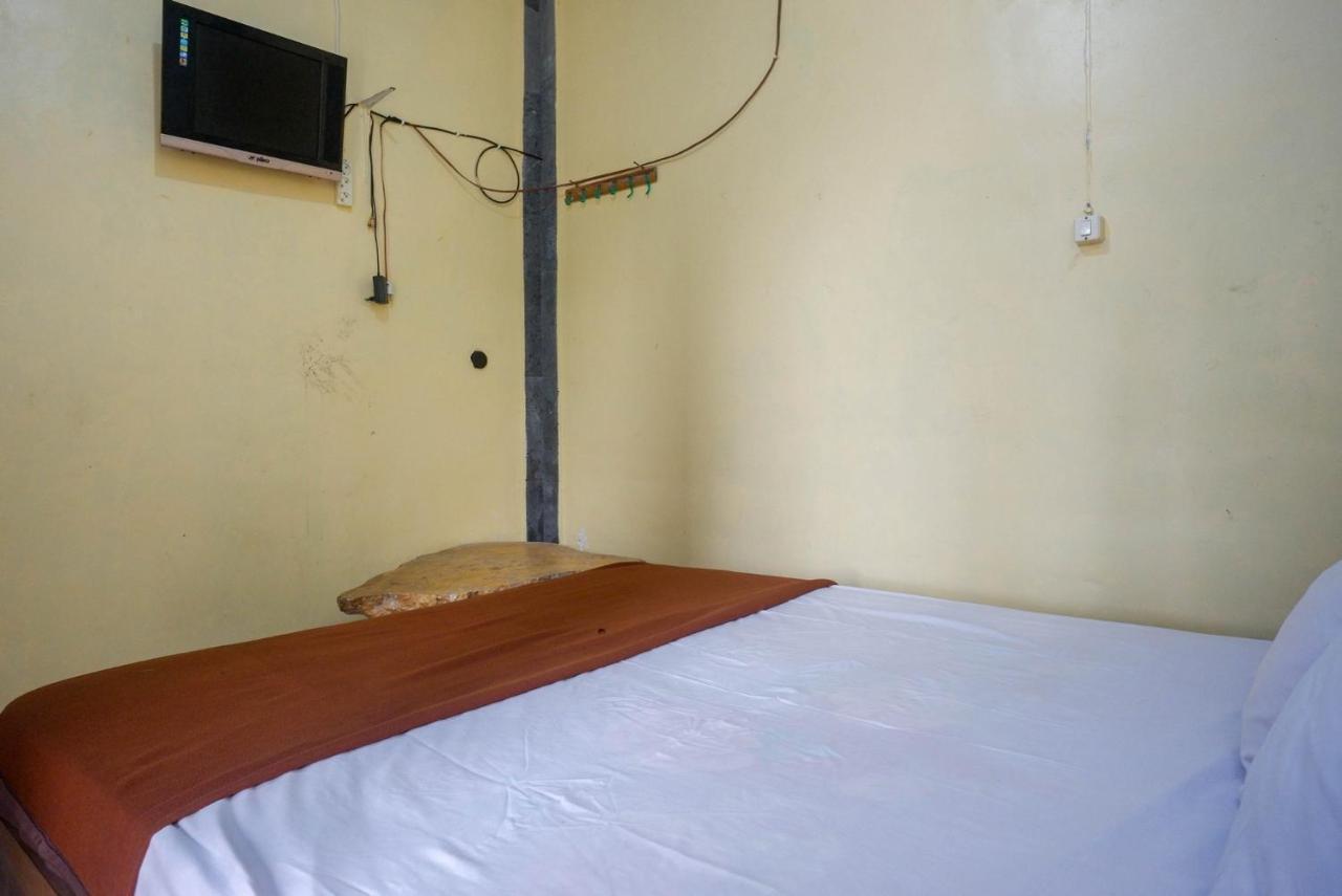 Hotel Kampoeng Drini Redpartner Brono Exterior foto